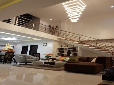 INTERIOR ARCHITECT 