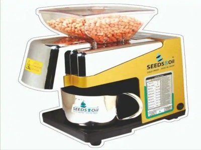 Safflower seeds