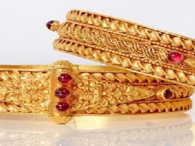 Designer Bangle