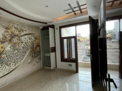 2 BHK FLAT IN WEST DELHI  55 GAJ FLAT NEAR METRO  EMI  DWARKA MOR METRO | MR 09