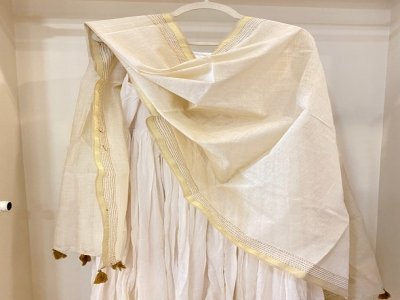 Off White Silk Dupatta