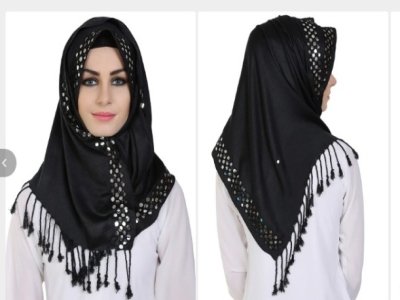 woman stoles