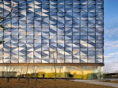 REFLECTIVE GLASS DEALERS 