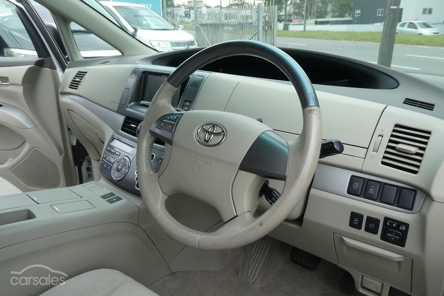 Toyota Estima X Hybrid Auto AWD