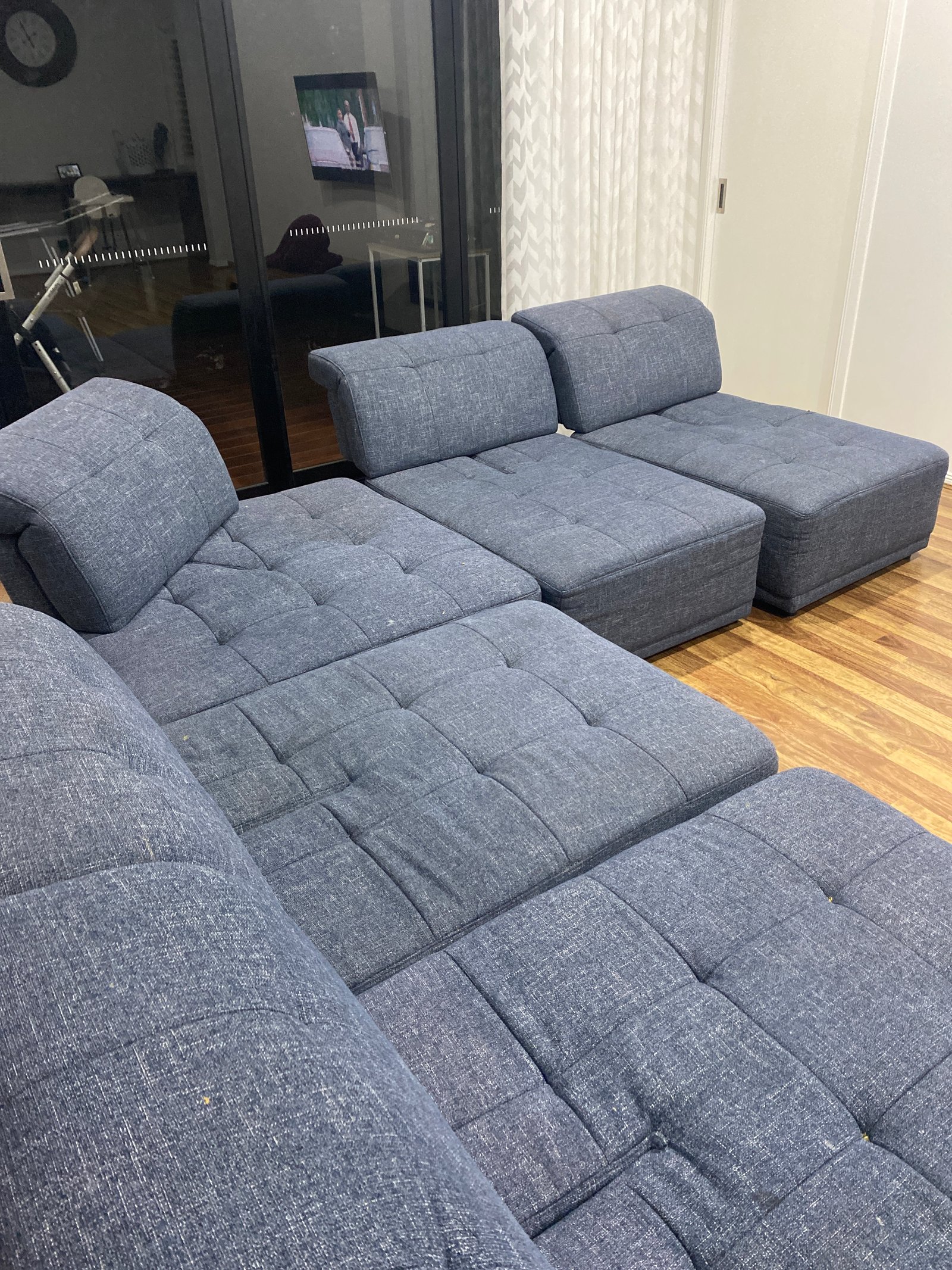 Sofa for sale 