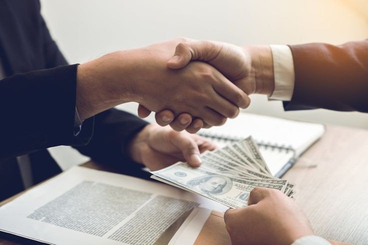THE LOAN COMPANY 