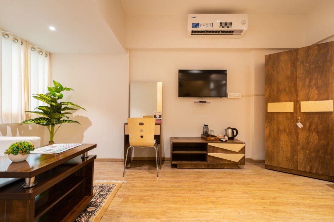 King’s Suite 