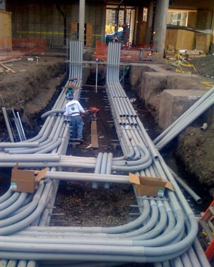 INDUSTRIAL ELECTRICIAN 