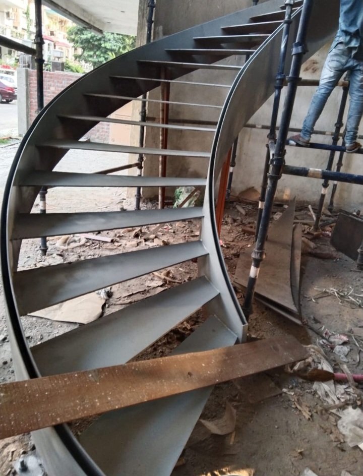 WELDING WORKS 
