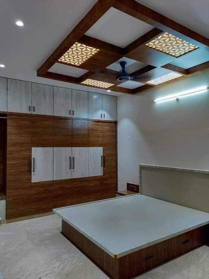 CLASSIC INTERIOR 