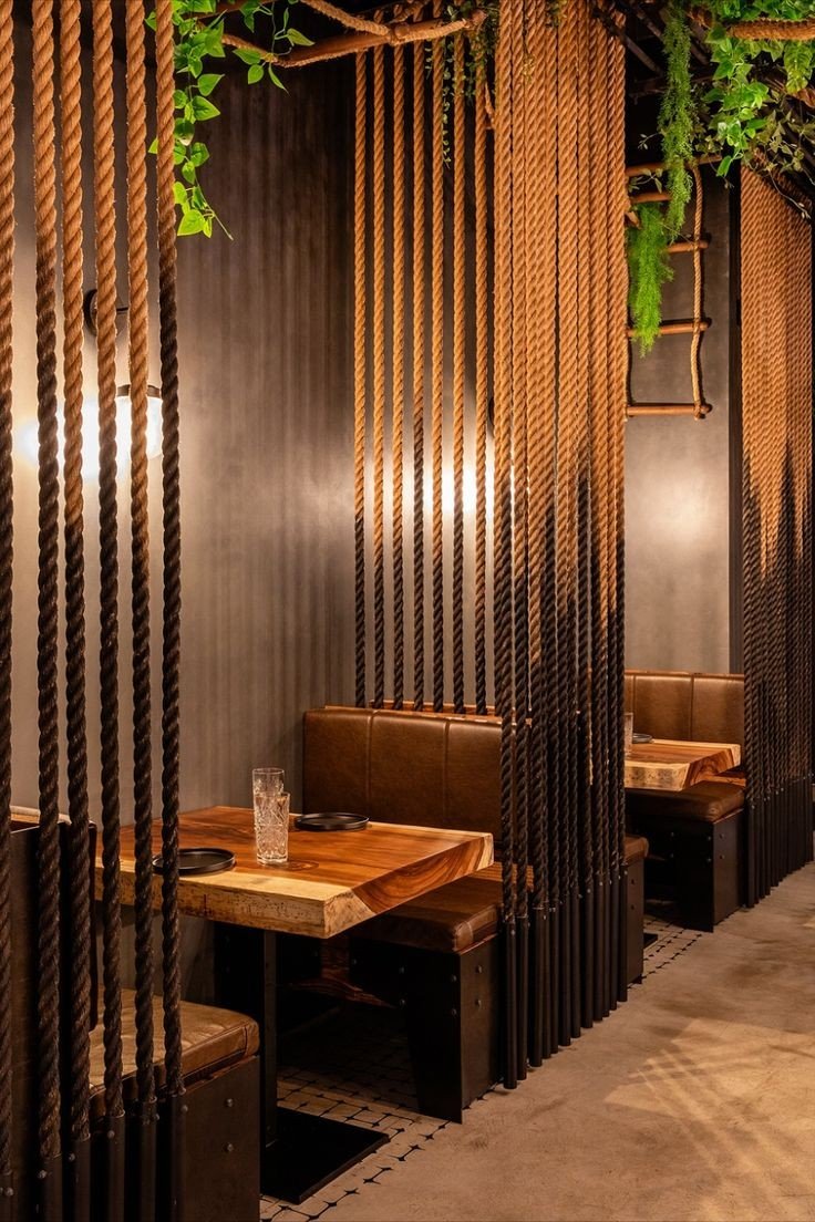 INTERIOR DESIGNER FOR RESTAURANT 