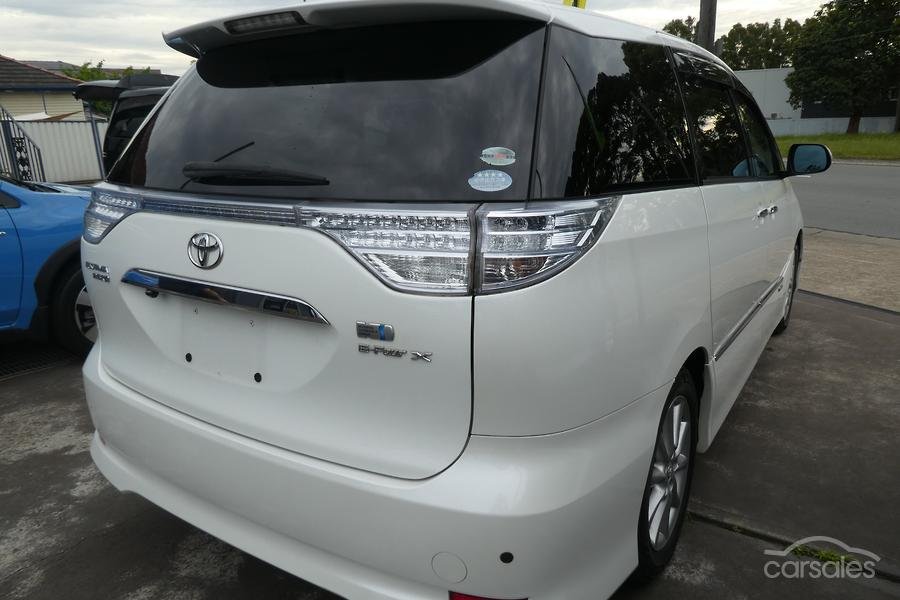 Toyota Estima X Hybrid Auto AWD