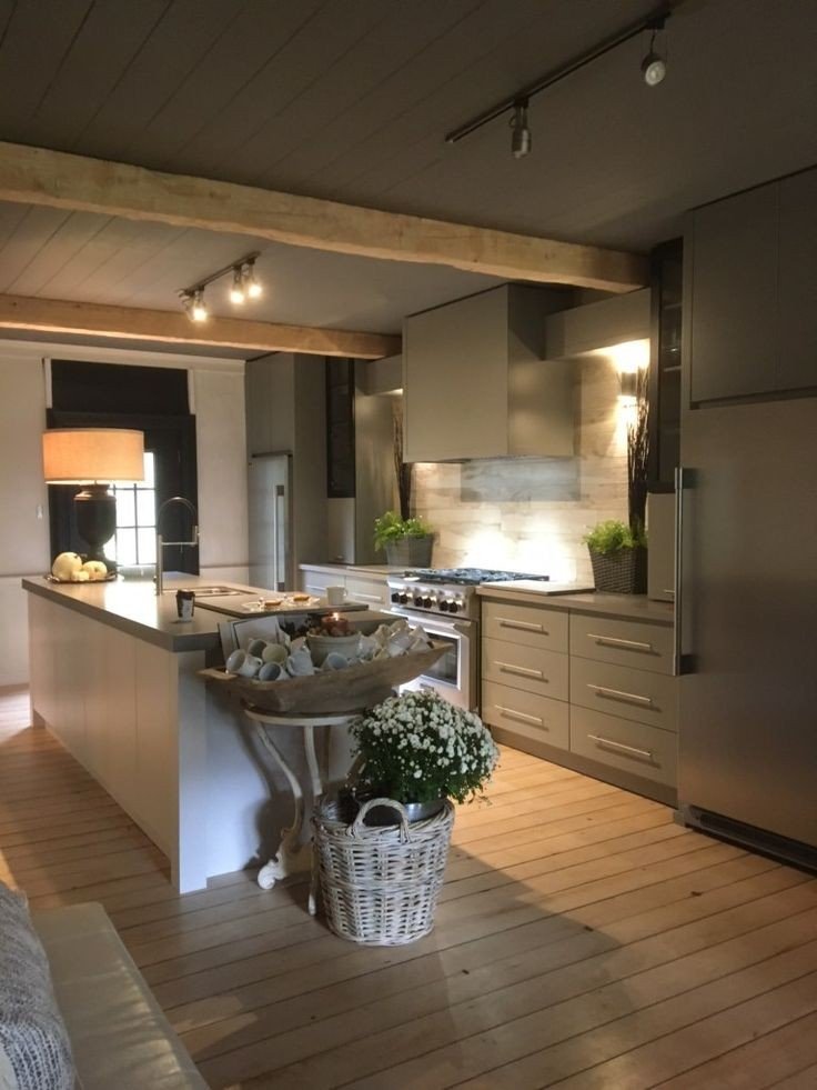 KITCHEN CONSTRUCTION CONTRACTORS 
