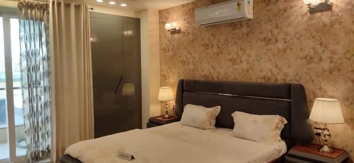 Luxury - 4 BHK - 300 Sqyds & 275 Sqyds - Builder Floor – New Construction – Gated with Power Backup -