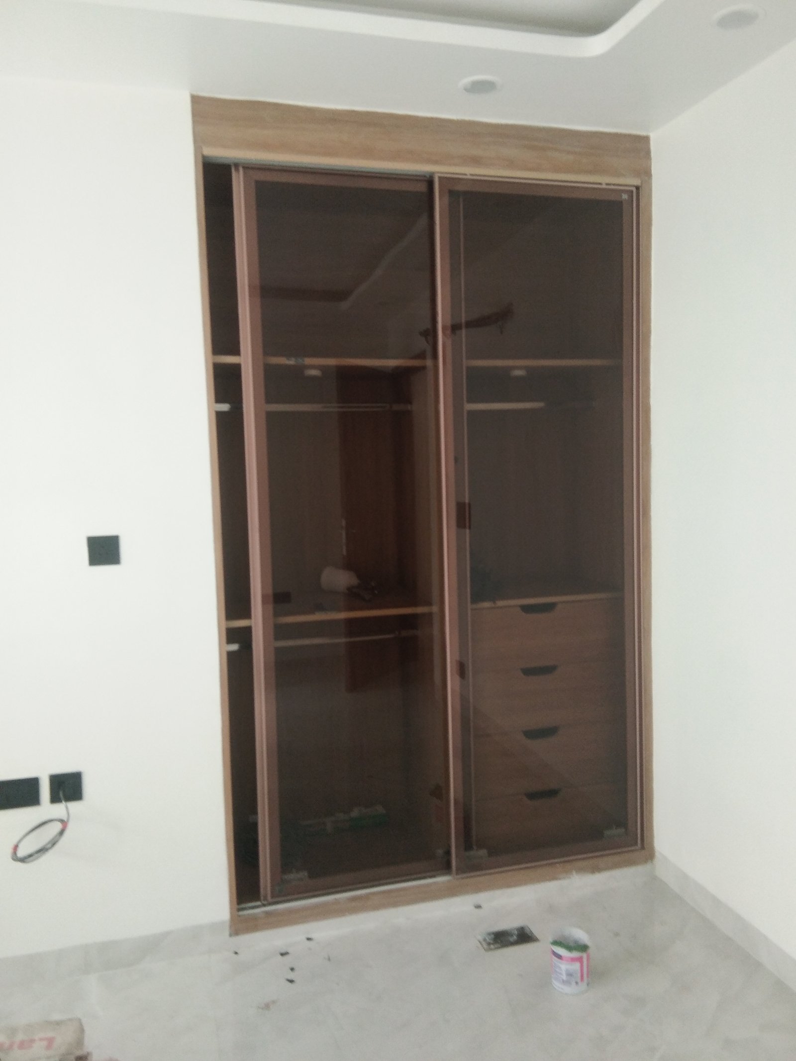 Aahil Interiors 