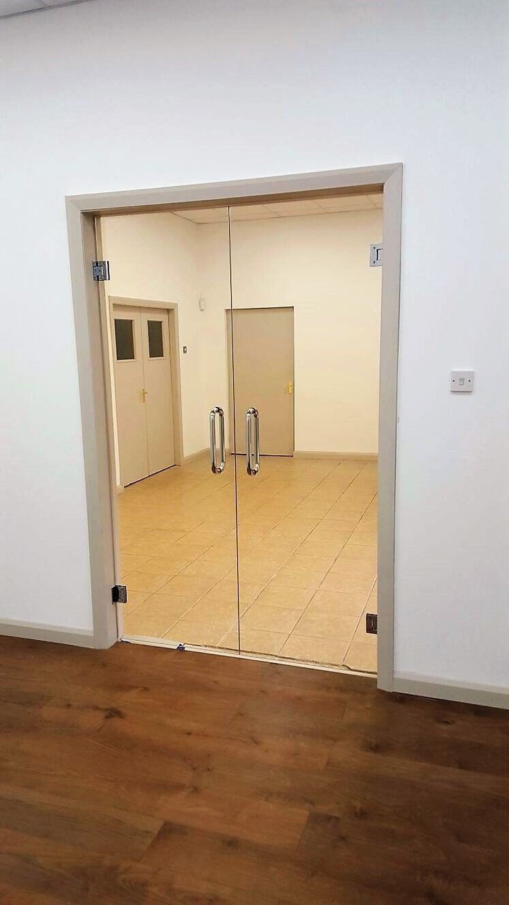 THE GLASS HOUSE We Deal In All type glass laminated glass toughened glass fancy glass Railing glass Etc 