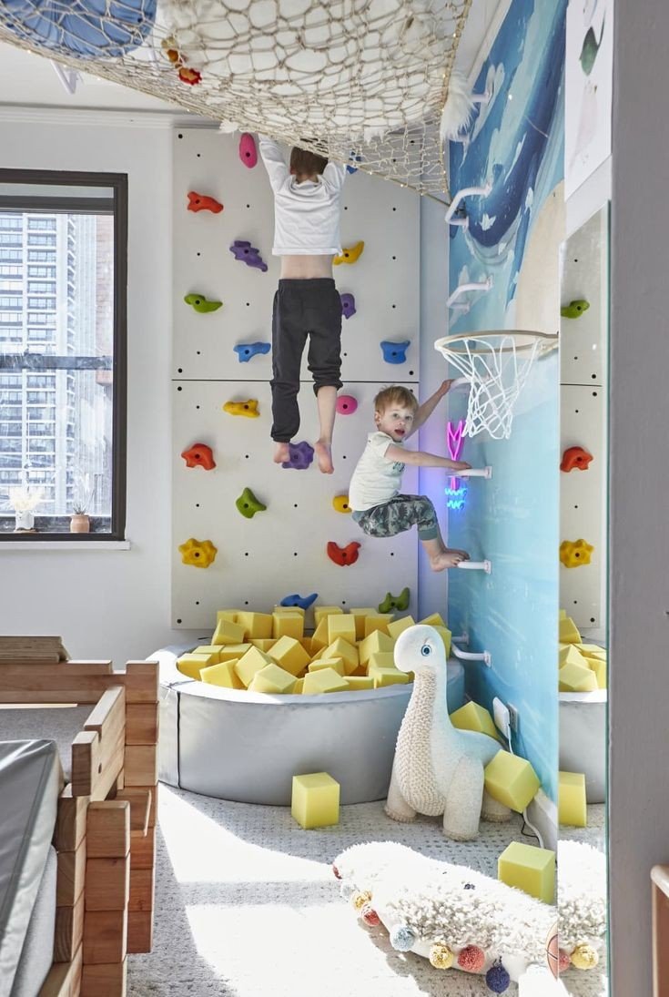 INTERIOR DESIGNER FOR KIDS ROOM 