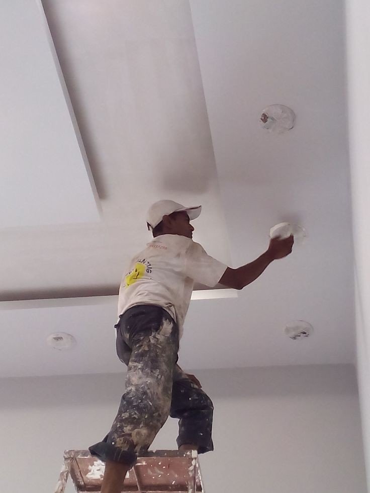 Helpindoor Painters and Painting Contractors in Delhi 